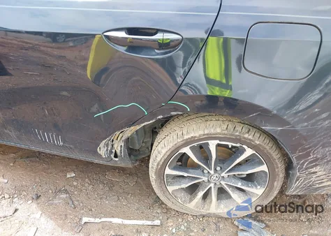 2019 Toyota Corolla Se from USA, damaged, VIN 5YFBURHE6KP940278